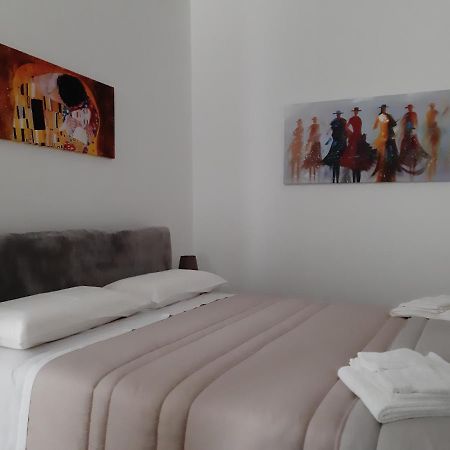 Apartamento Casa Lucia Bari Exterior foto
